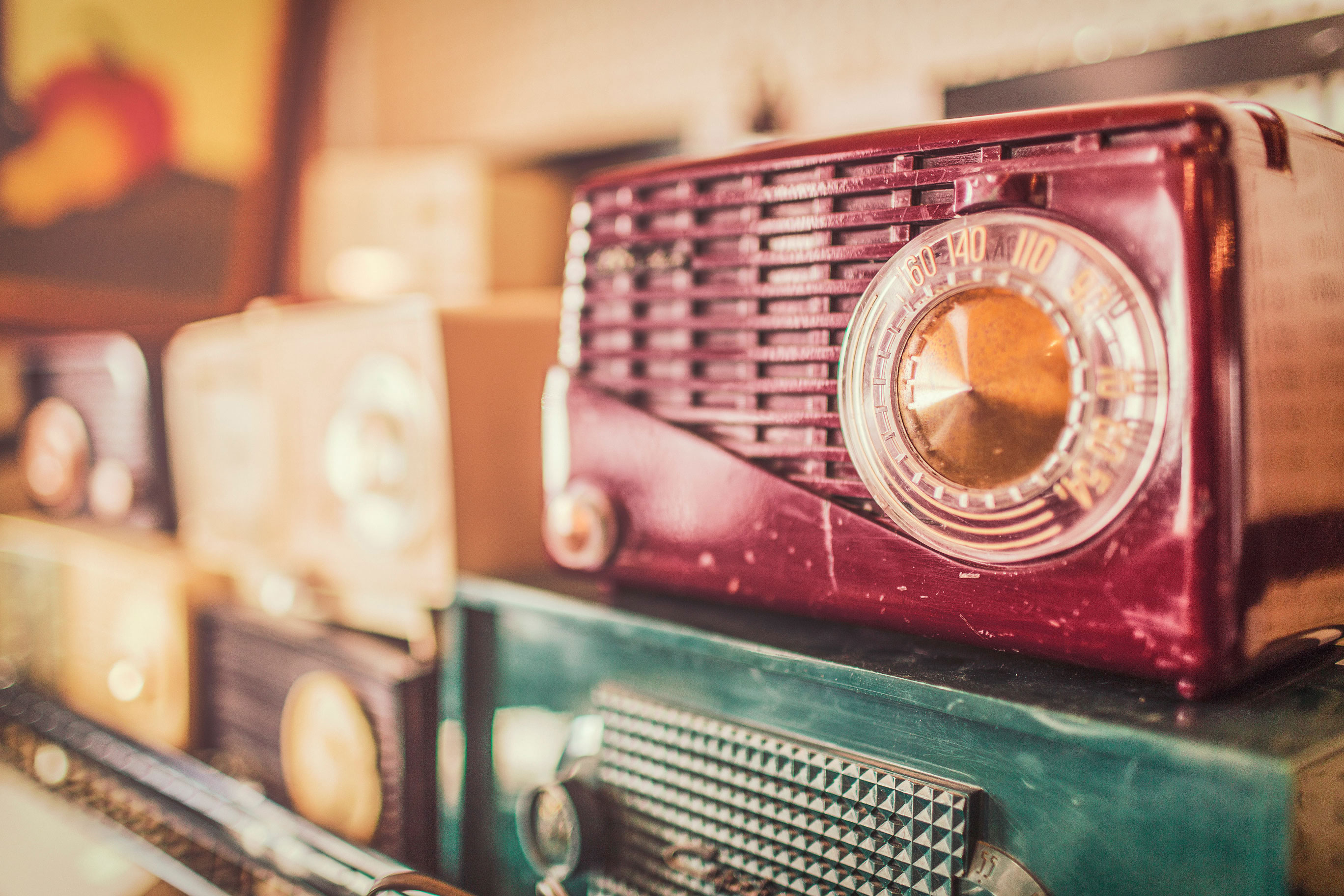 TOP 5 Best Summer Radio Stations In The USA 